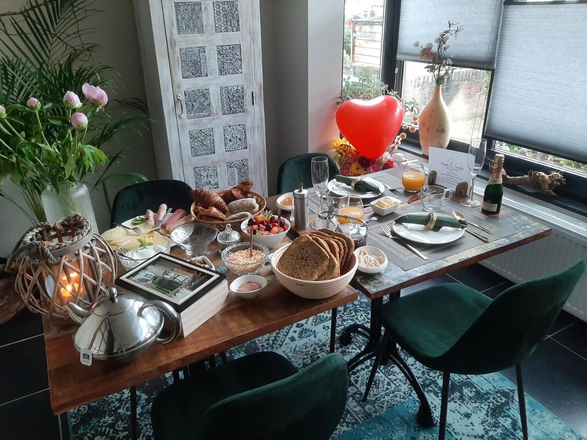 Bed&Breakfast Hans en Gridje Breda Eksteriør bilde